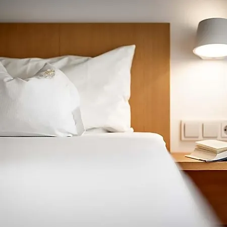 Engel Hotel 3*